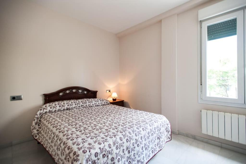 Apartament Amplio Piso En Nervion, Excelente Zona De La Ciudad. Sewilla Zewnętrze zdjęcie